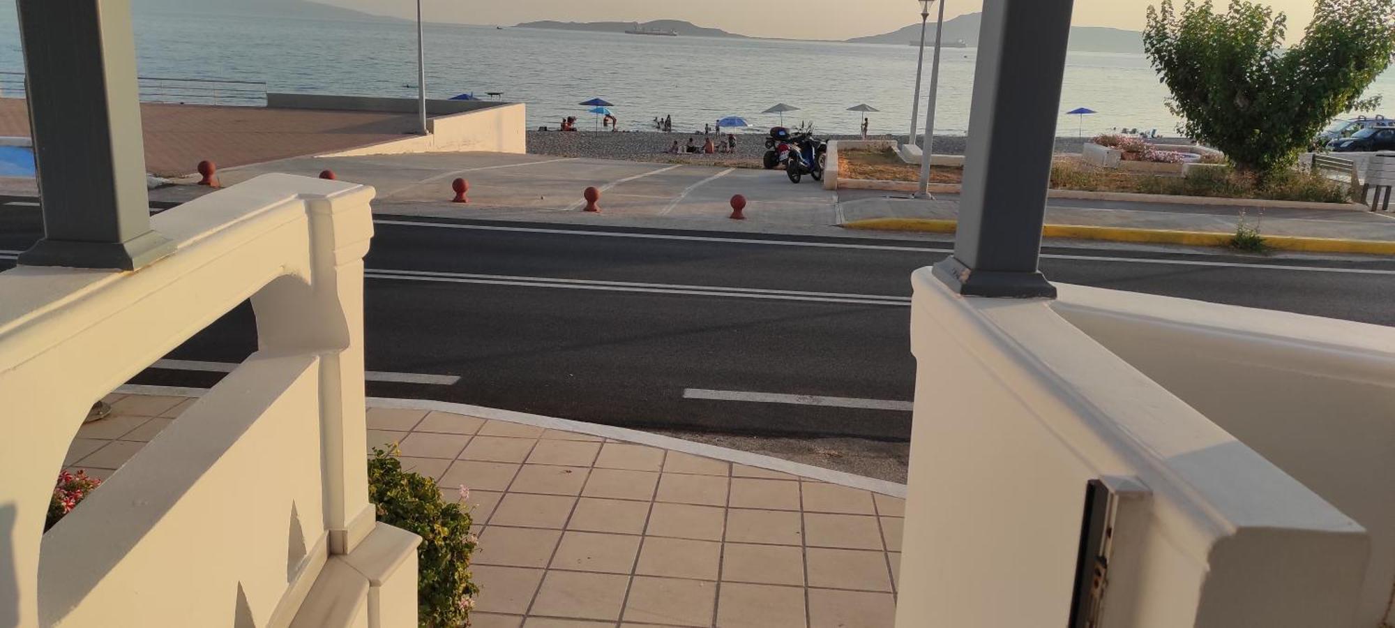 尼波利罗姆酒店 Neápolis 外观 照片